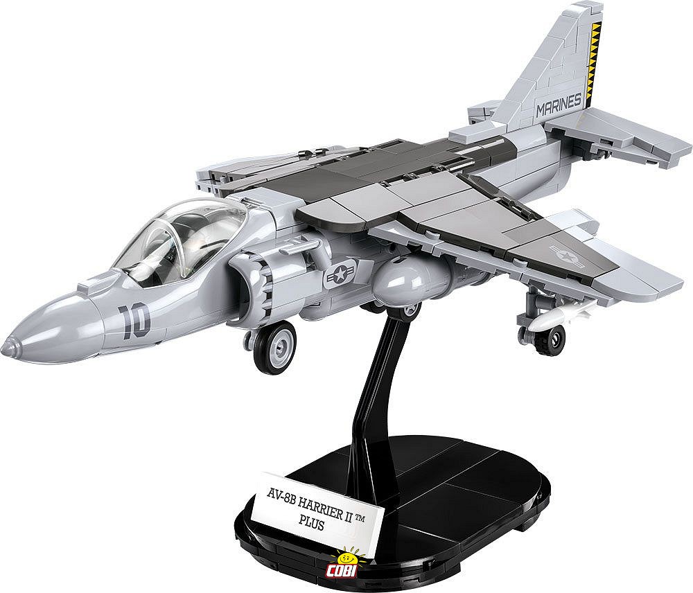 AV-8B Harrier Plus - fot. 2
