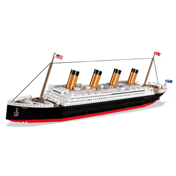 RMS Titanic 1:450